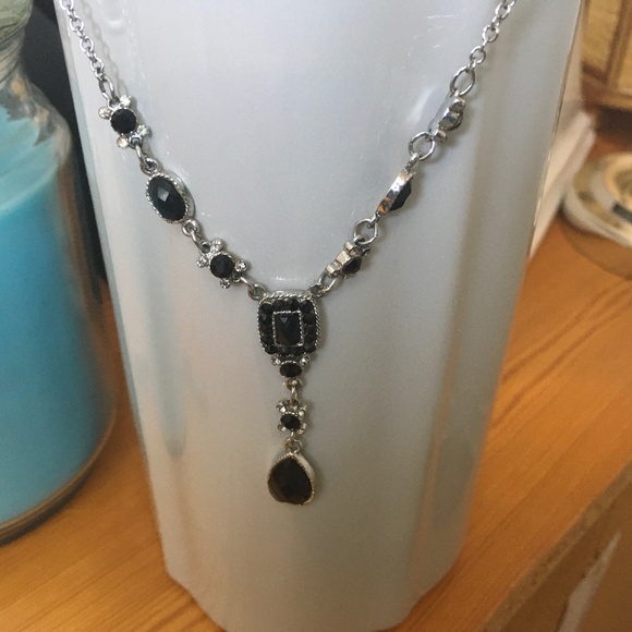 Elegant vintage necklace VCLM™️ - Picture 1 of 4